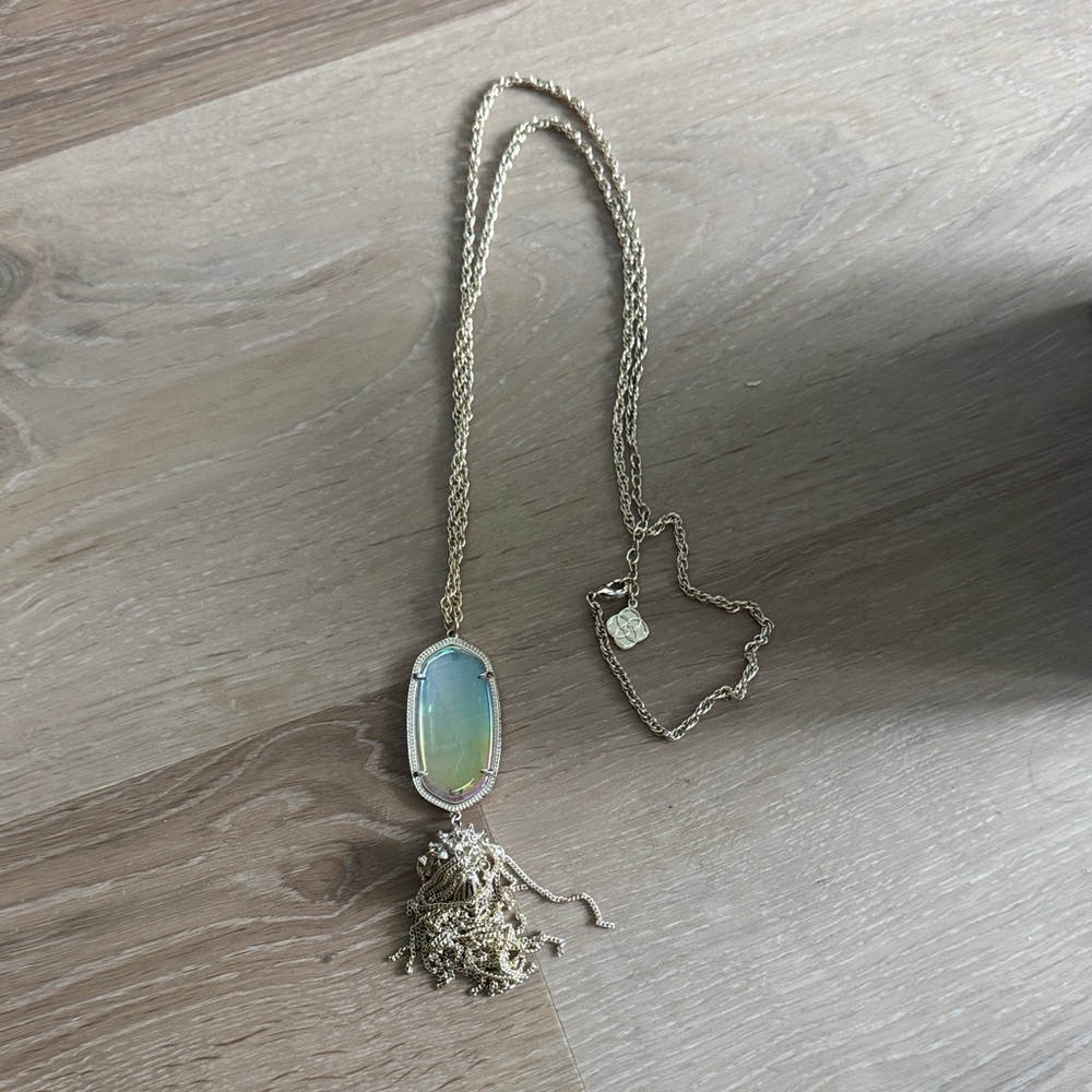 Kendra Scott Iridescent Pendant Necklace